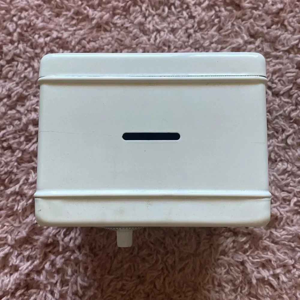 Five Below Mini Safe - Picture 2 of 4